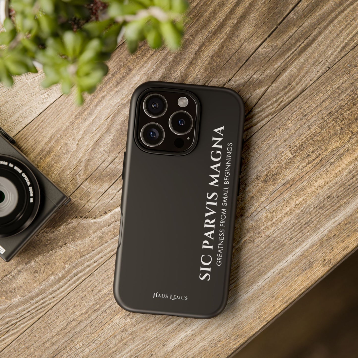 Minimalist iPhone Case - 'Sic Parvis Magna'